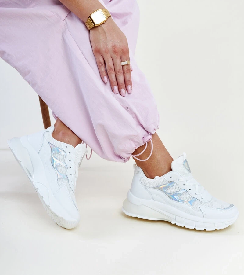 Adidași albi cu talpă groasă Matea