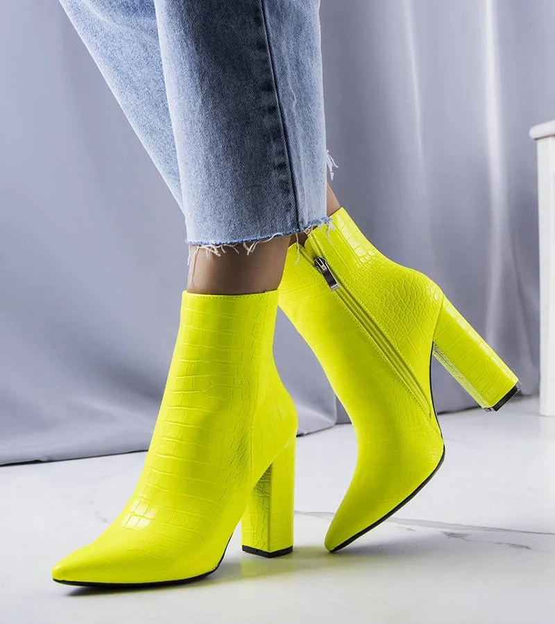 Cizme stiletto neon galbene de la Confi