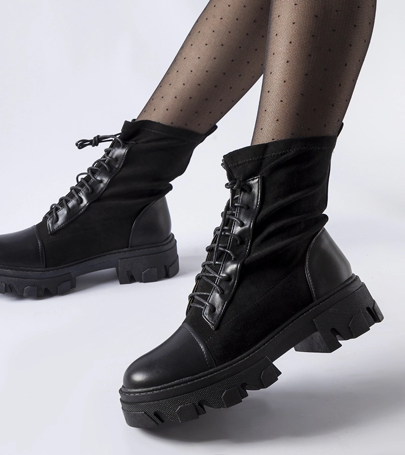 Pantofi negri cu șiret Tarces