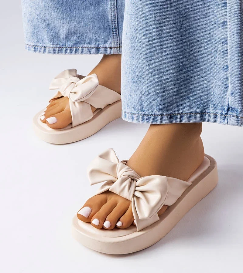 Șlapi cu platformă bej cu fundă Edvard