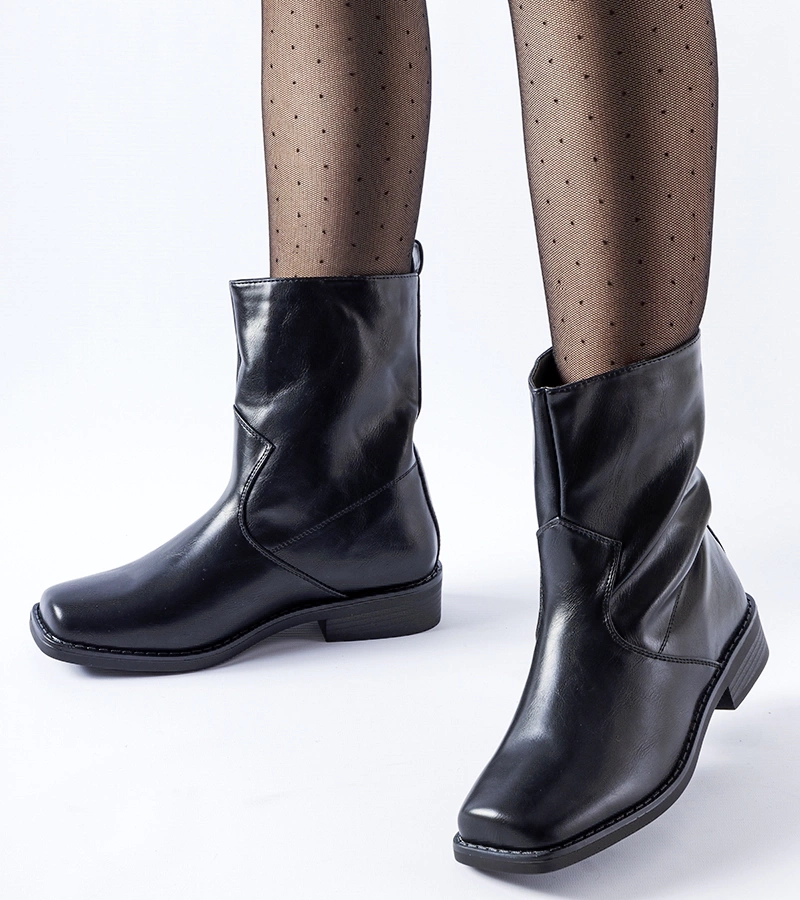 Bocanci negri călduroși cu vârf drept Bel