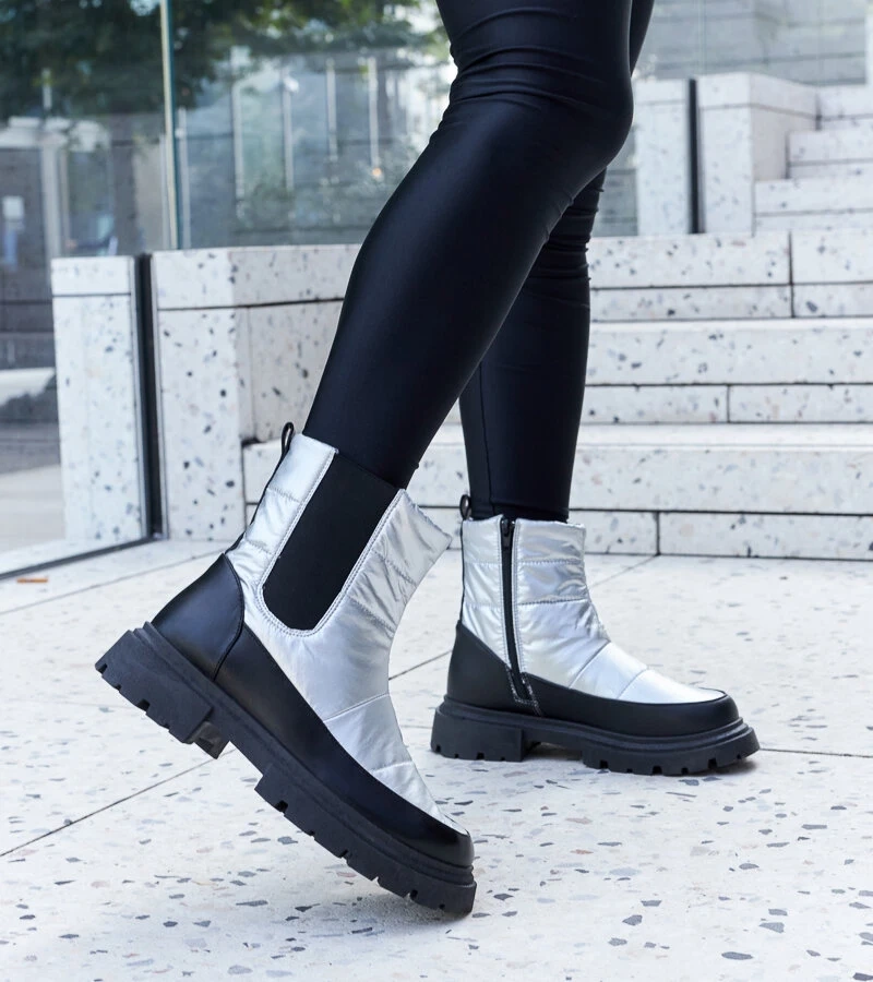 Cizme de zăpadă izolate metalice Galvani