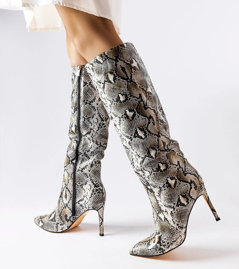 Cizme negre cu toc stiletto din piele de șarpe Carmine