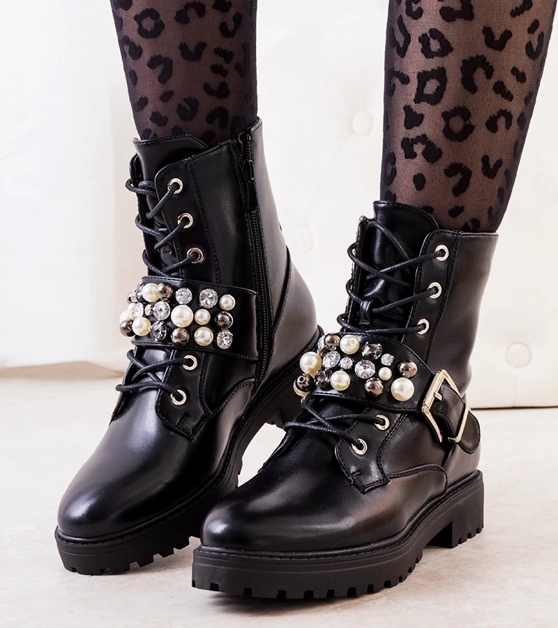 Capcane Ardore Negru