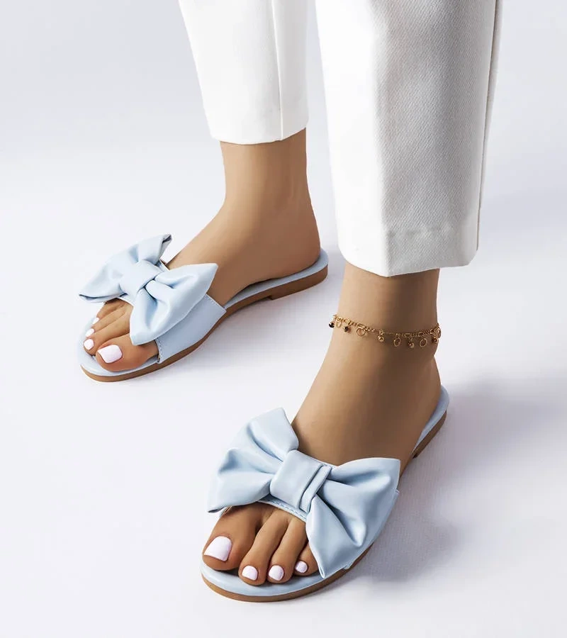 Șlapi eleganți albaștri cu fundiță Garnier