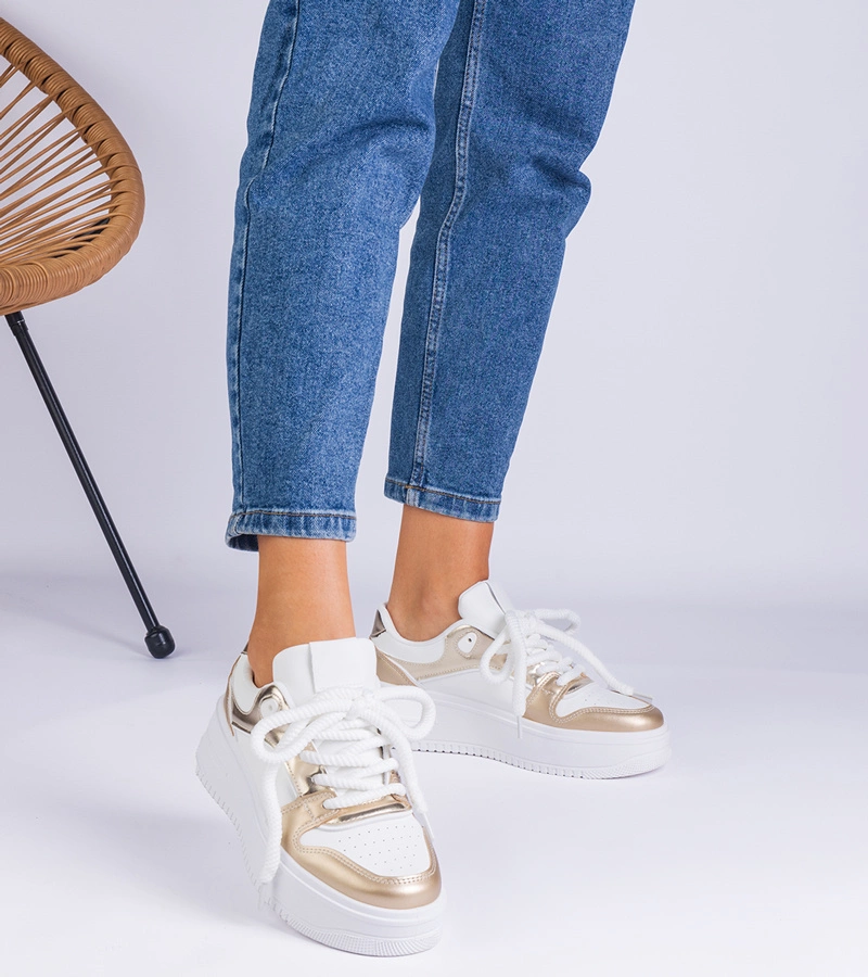 Adidași alb-aurii pe platformă Ivalda