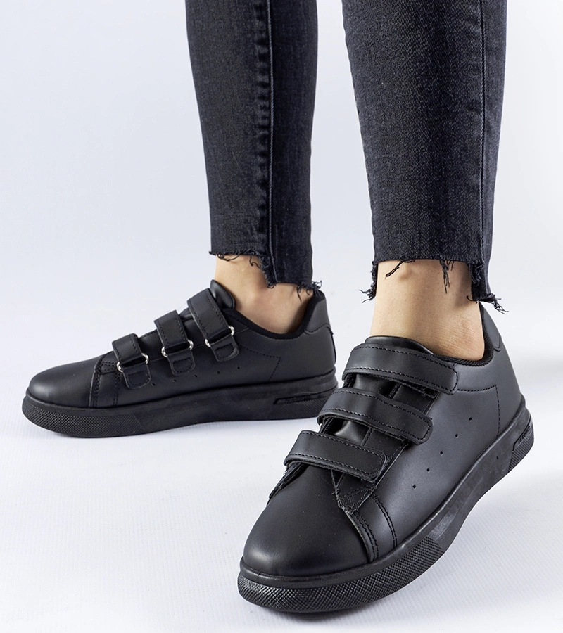 Adidași negri cu închidere velcro Paré