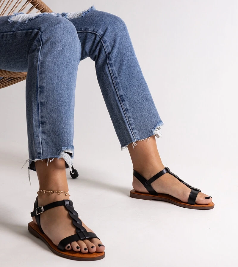 Sandale negre plate Amaranth