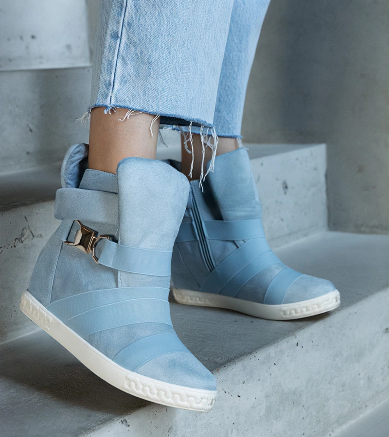 Rangel adidași albaștri pe tocuri