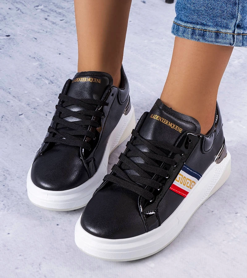 Pantofi negri cu inserții lăcuite Annot