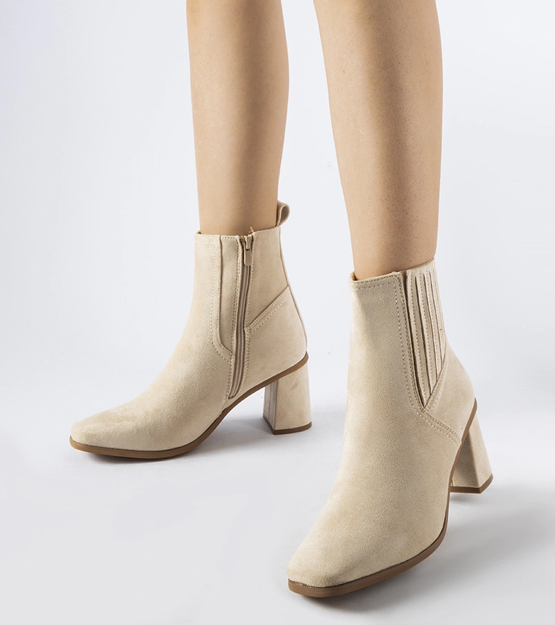 Botine bej cu vârf pătrat Pastina