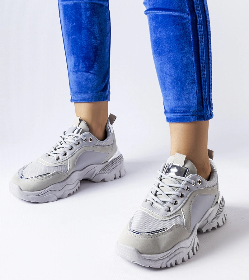 Adidași gri cu accente argintii Lodgeville