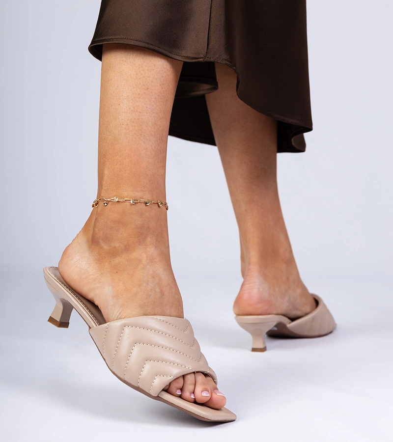 Flip-flops Launay bej cu tocuri joase