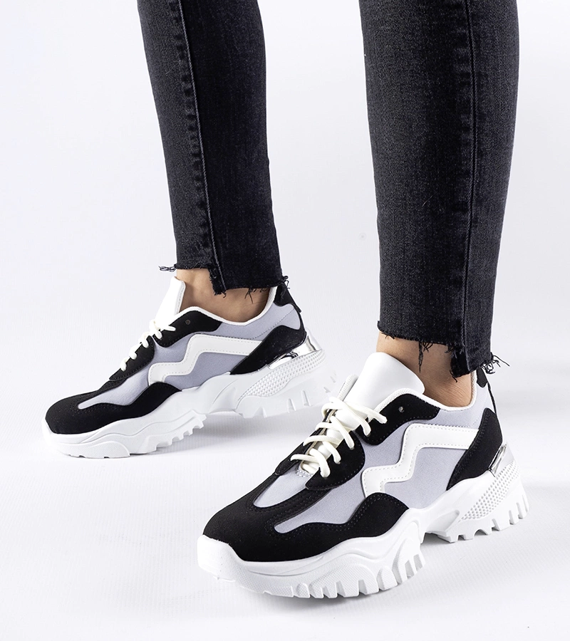 Sneakersi masivi negru-gri Gironic