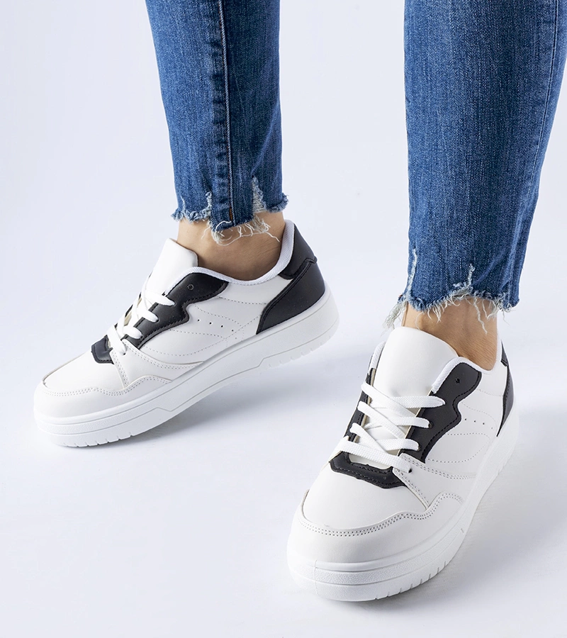 Sneakerșii albi cu accent negru Fournie