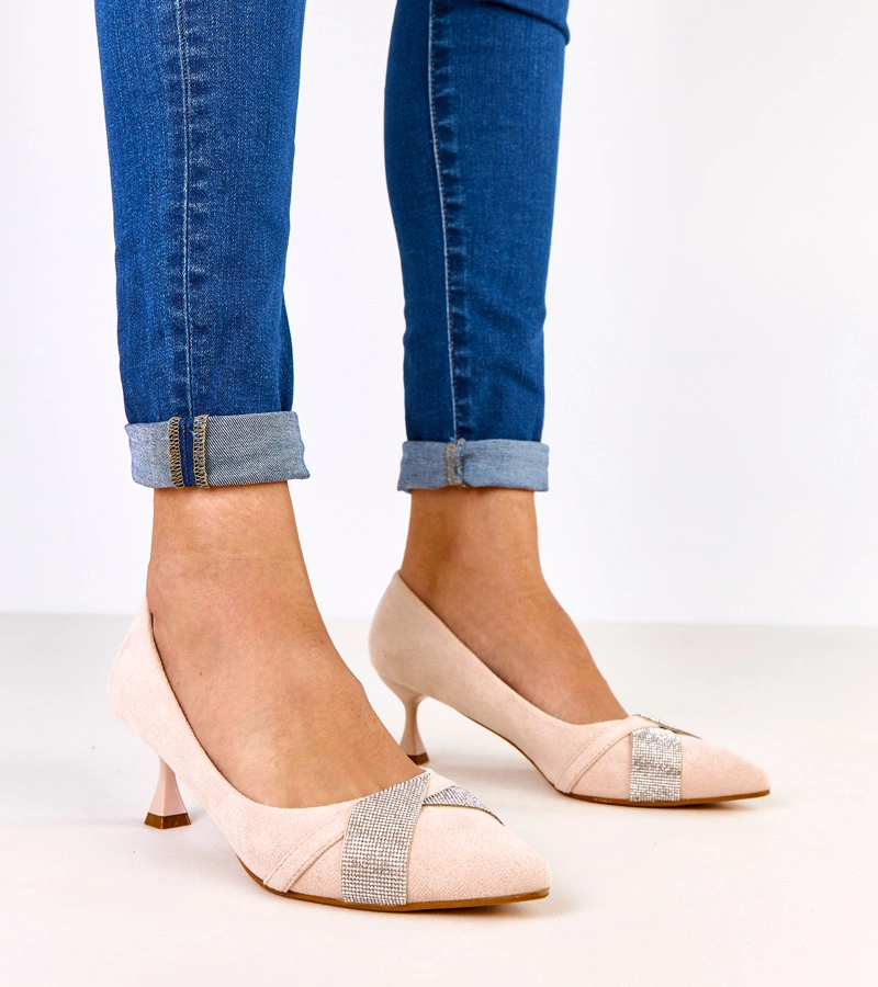 Pantofi bej cu toc jos și cu cristale Tajlana