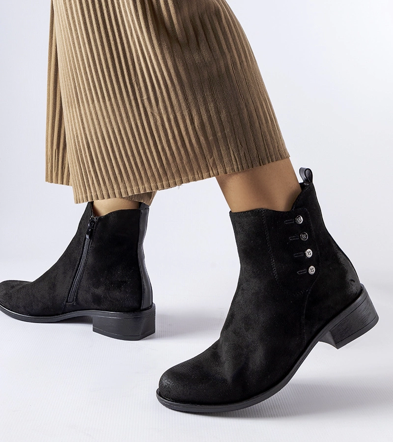 Cizme negre cu toc plat Decorah