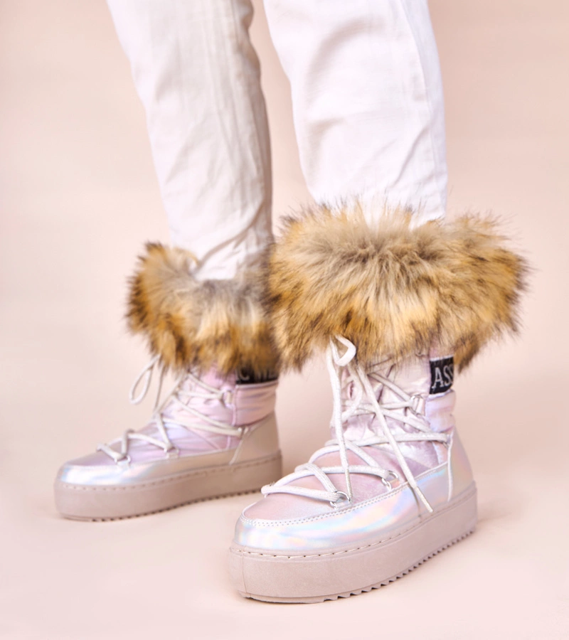 Cizme de zăpadă argintii cu reflex roz roz cu șiret și blăniță Alison