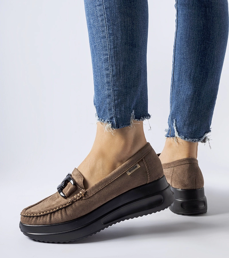 Mocasini maro cu platformă din piele ecologică Vigolo