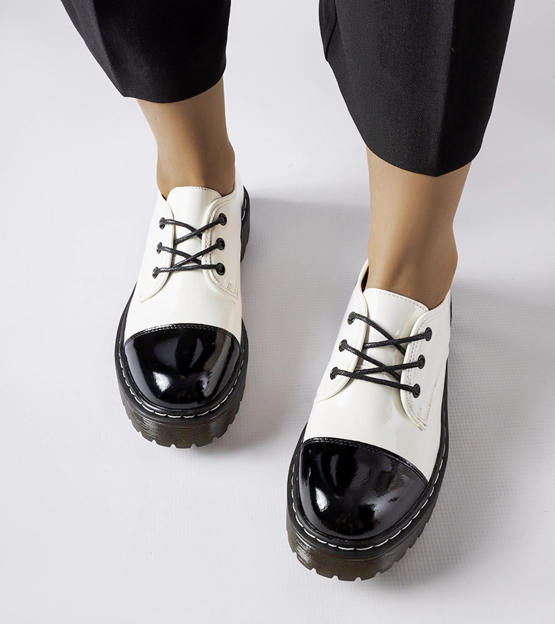 Pantofi Cardin jumătate lăcuiți alb și negru
