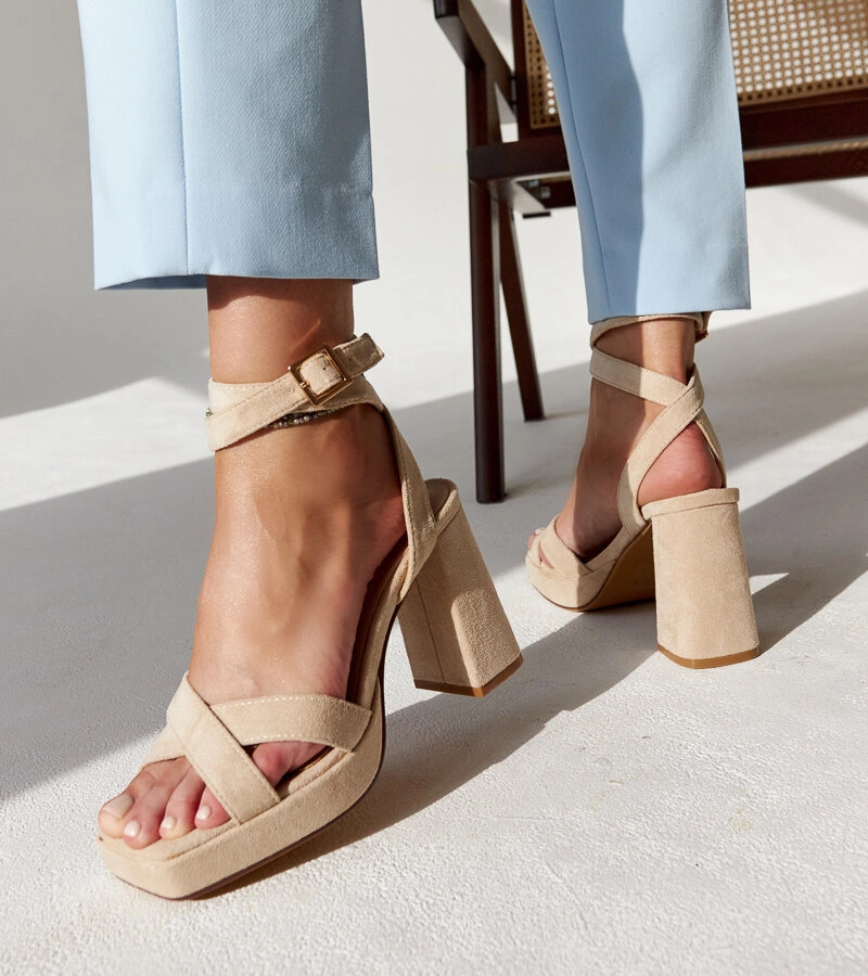 Sandale stiletto Cokato lăcuite negru