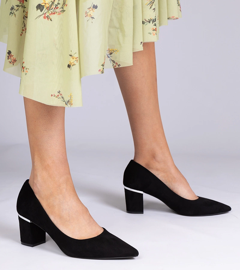 Pantofi stiletto negri de damă din piele ecologică Wallos