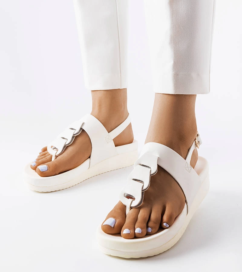 Sandale cu toc Castelletto albe