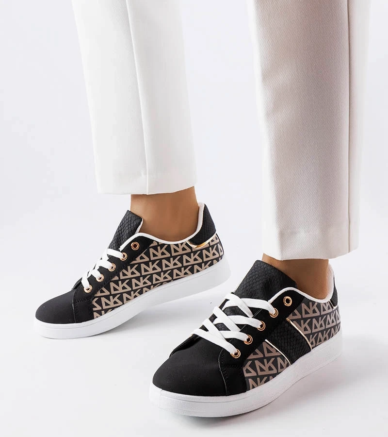 Adidași cu platformă albă de Lanoie