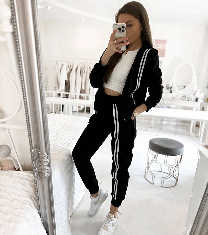 Set trening negru cu dungi Ariah