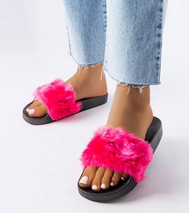 Papuci roz cu blană Genevre