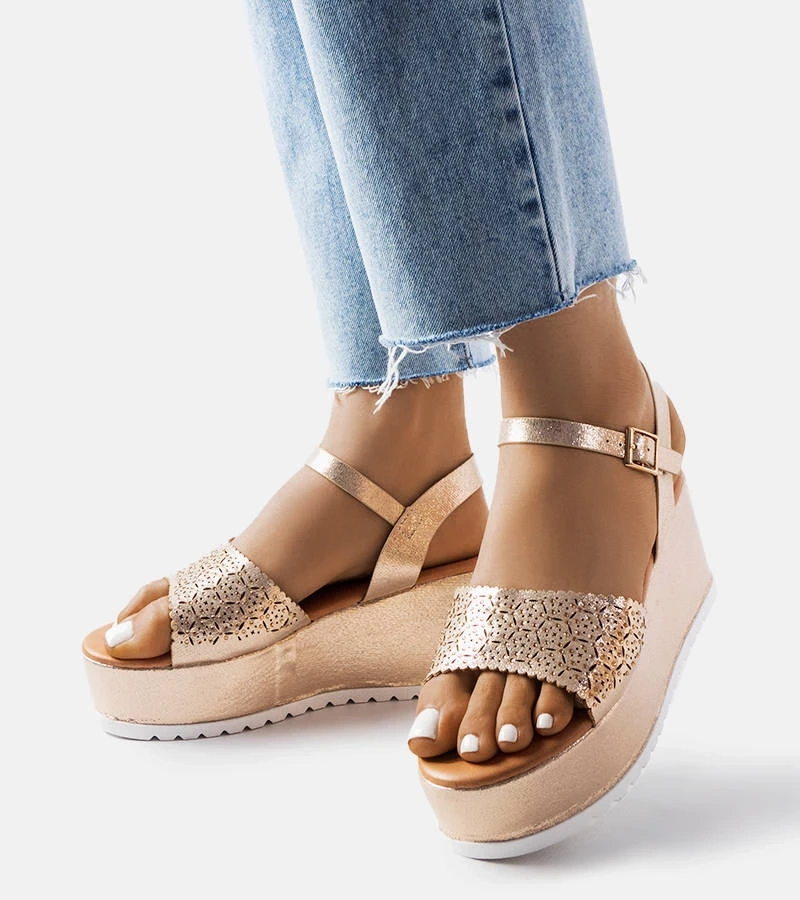 Stockton sandale cu platformă aurie ajurată Stockton