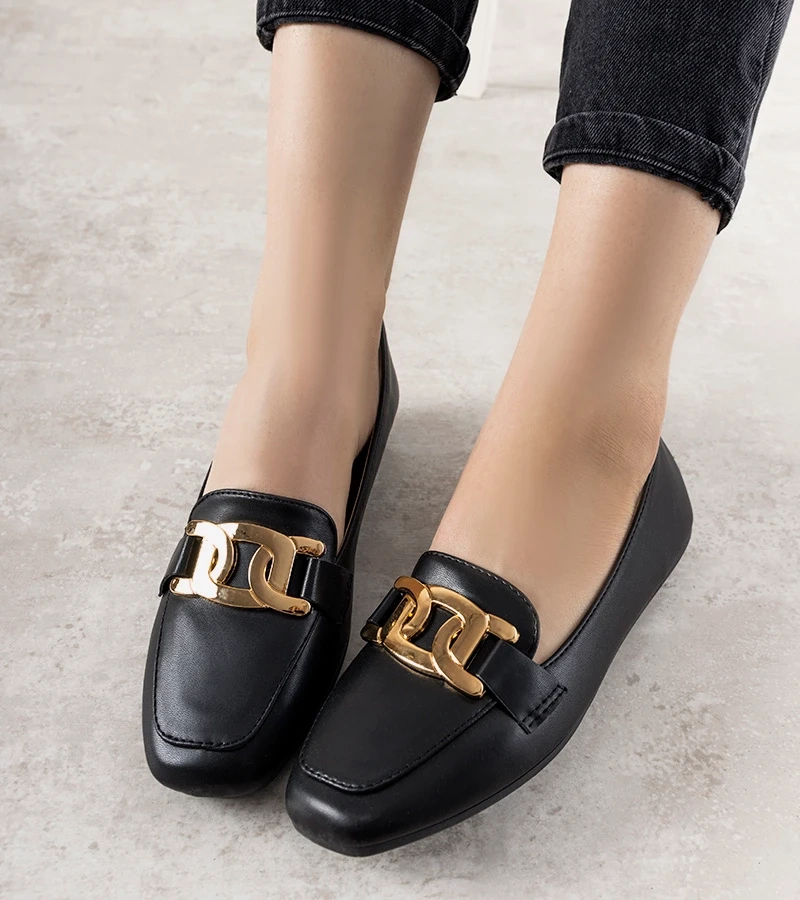 Mocasini negri cu ornament auriu Hashtag