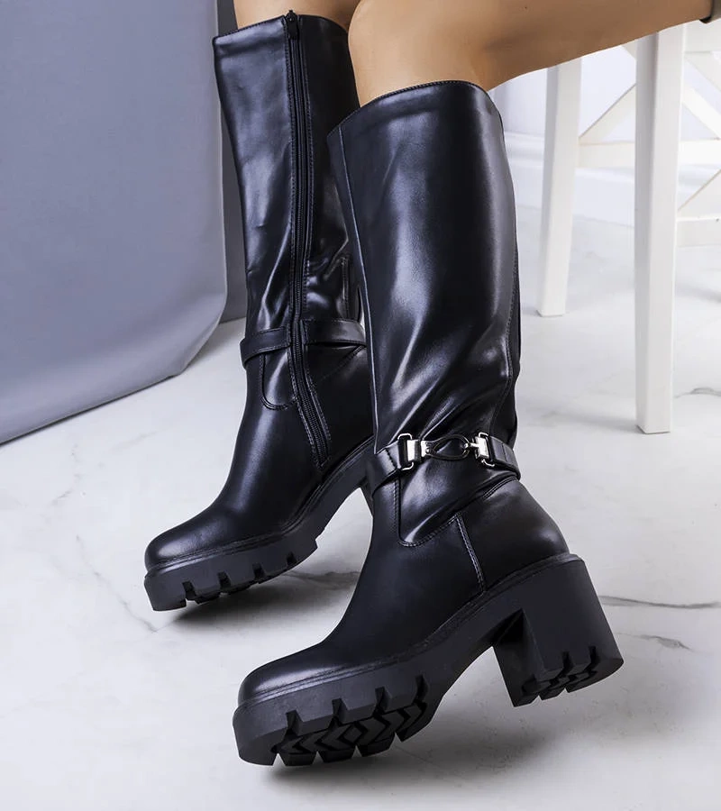 Cizme izolate Volto negre