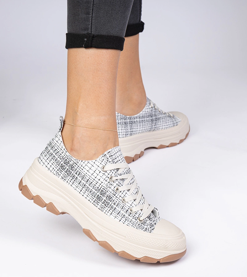 Adidași alb-negru cu talpă groasă Salsana