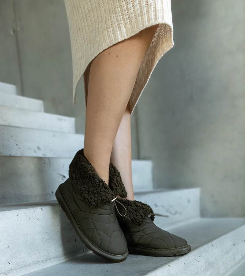 Zăpada verzi căptușite cu șnur Caellita