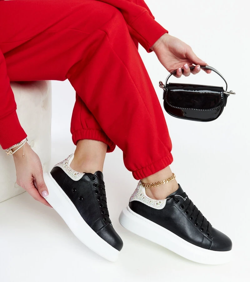 Adidași negri pe platformă GOE JJ2N4052