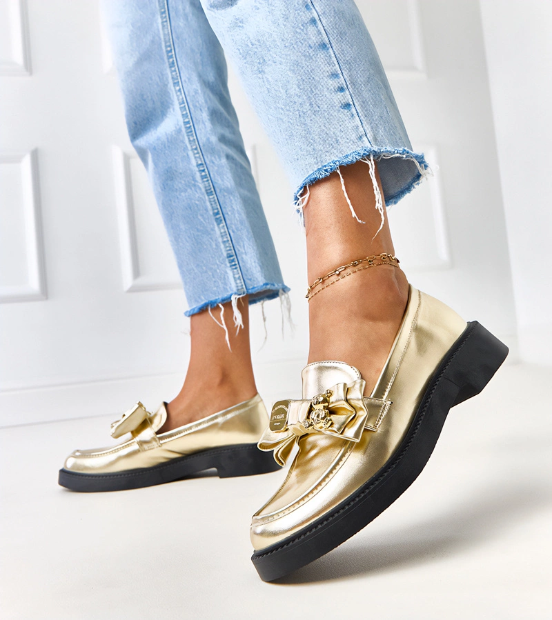 Pantofi aurii cu fundiță și ursuleț Teriwa