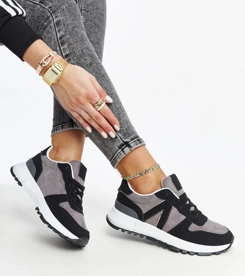 Adidași negru-gri pe platformă Sanela