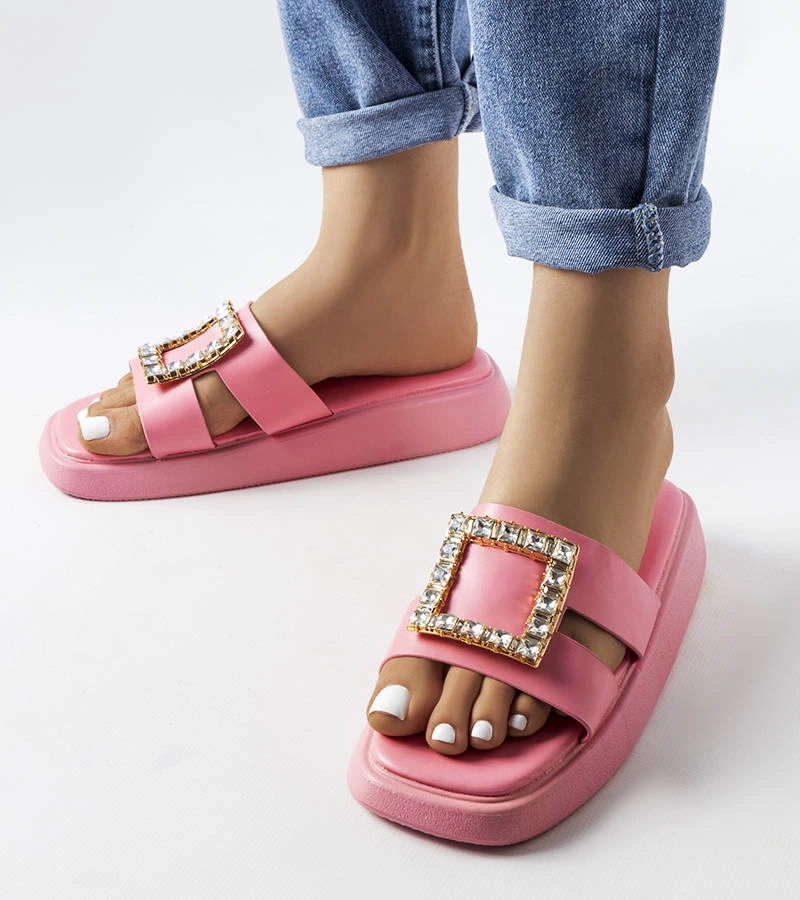 Șlapii cu zirconiu roz de la Fusbert's