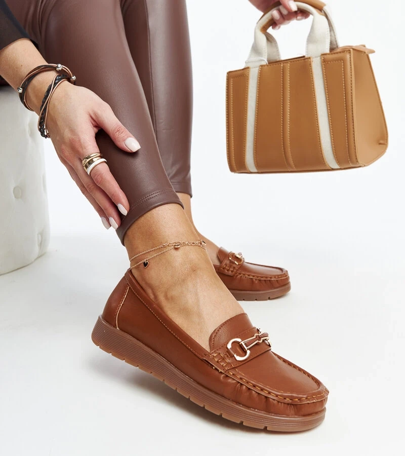 Mocasini maro cu cataramă Anisah