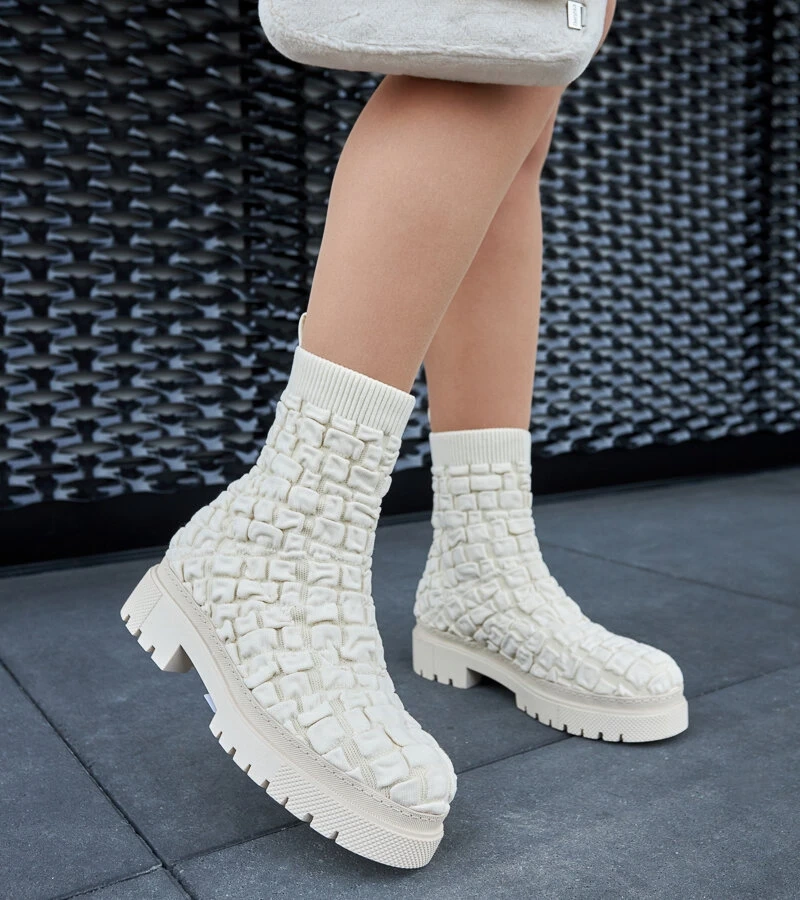 Cizme bej cu ciorap Arlington