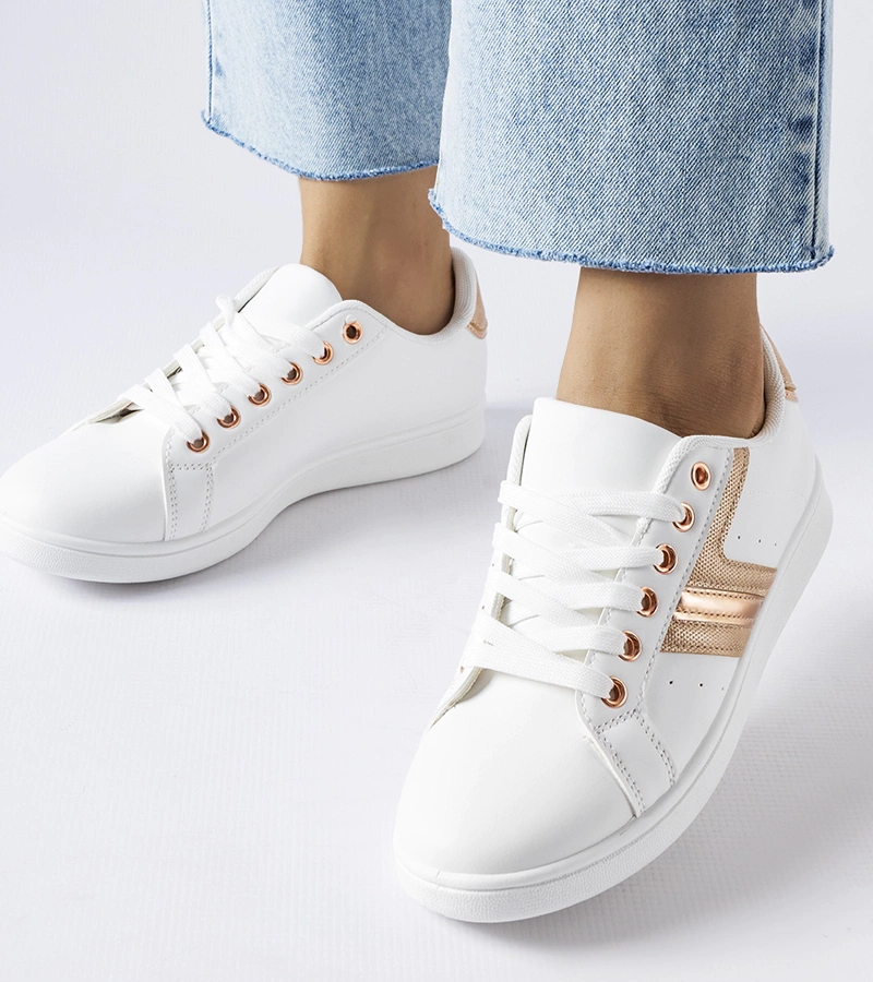 Adidași albi cu accent de aur roz de Rizzo