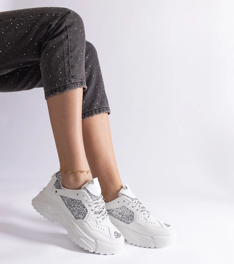 Adidași albi de damă cu inserții strălucitoare Caraballo