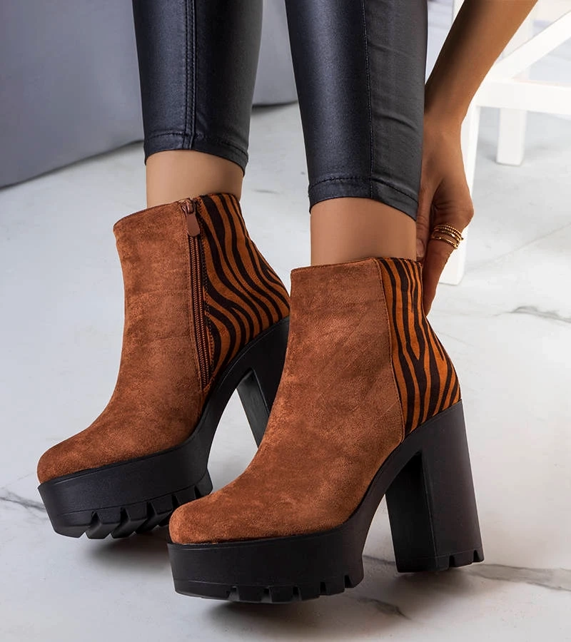 Cizme cu toc înalt Khalid maro