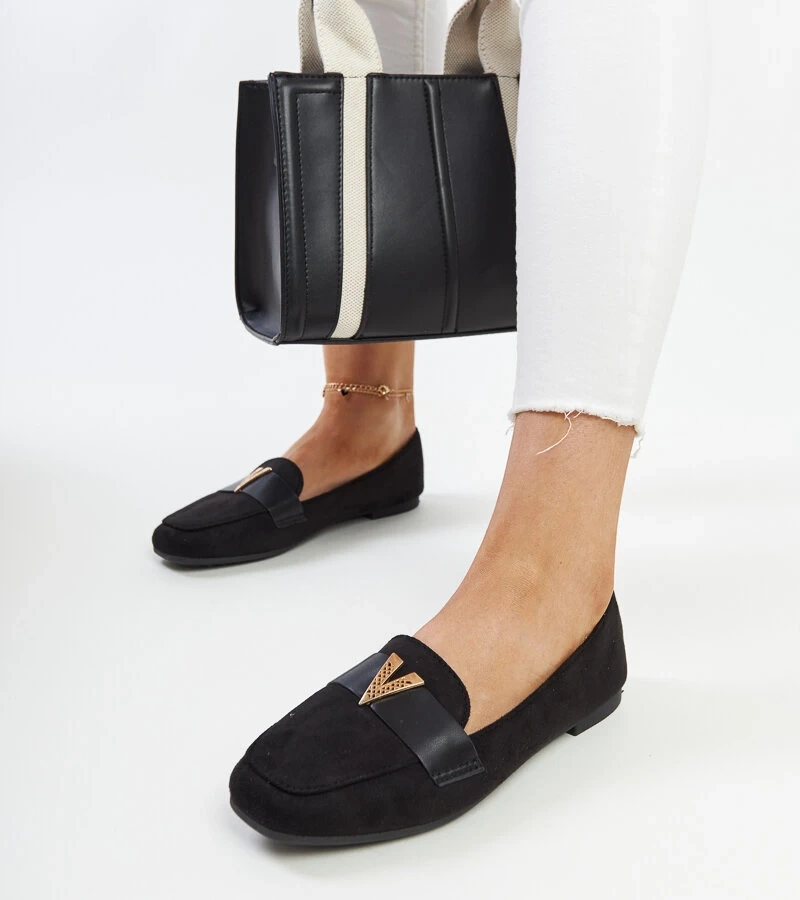 Mocasini negri cu ornamentul Namal