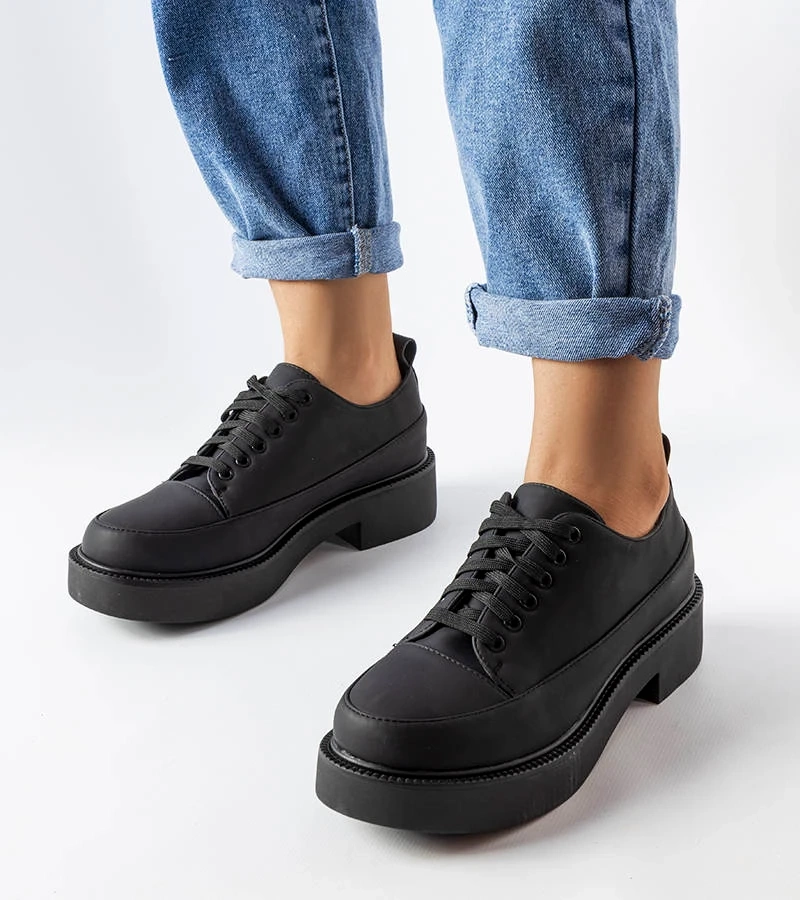 Semicizme negre Merico cu toc plat