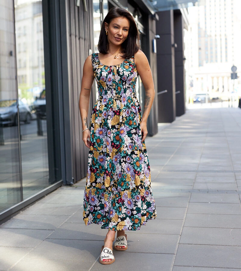 Rochie midi neagră cu flori Harrit