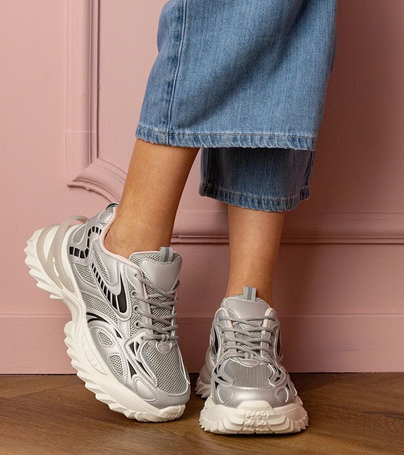 Adidași sportivi argintii pe talpă stilată Carina