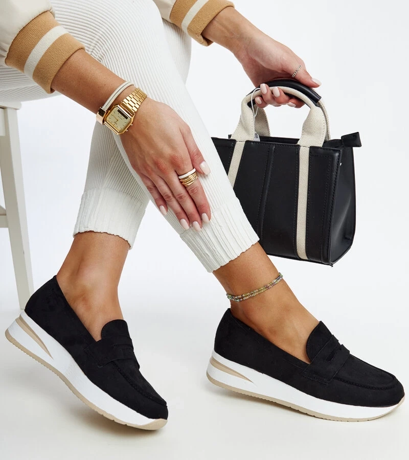 Pantofi de lac negru din velur Venla