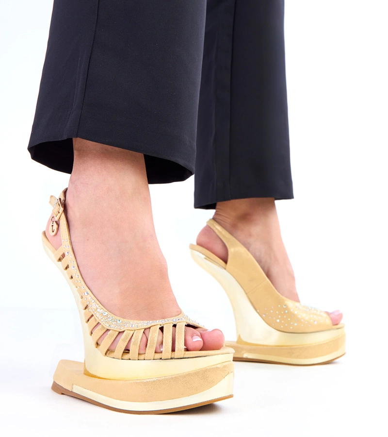 Sandale aurii cu zirconii pe toc futurist Kenni